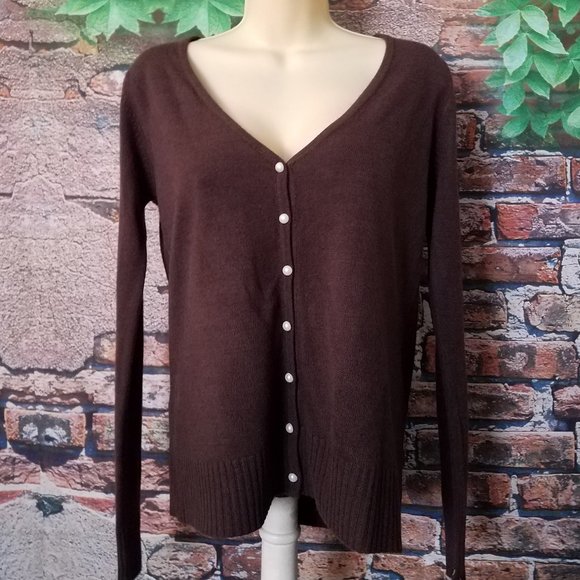 Brown V Neck Pearl Button Down Cardigan - Picture 2 of 5